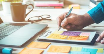 Als Freiberufler innovativ sein: zwischen Investition und Fortbildung